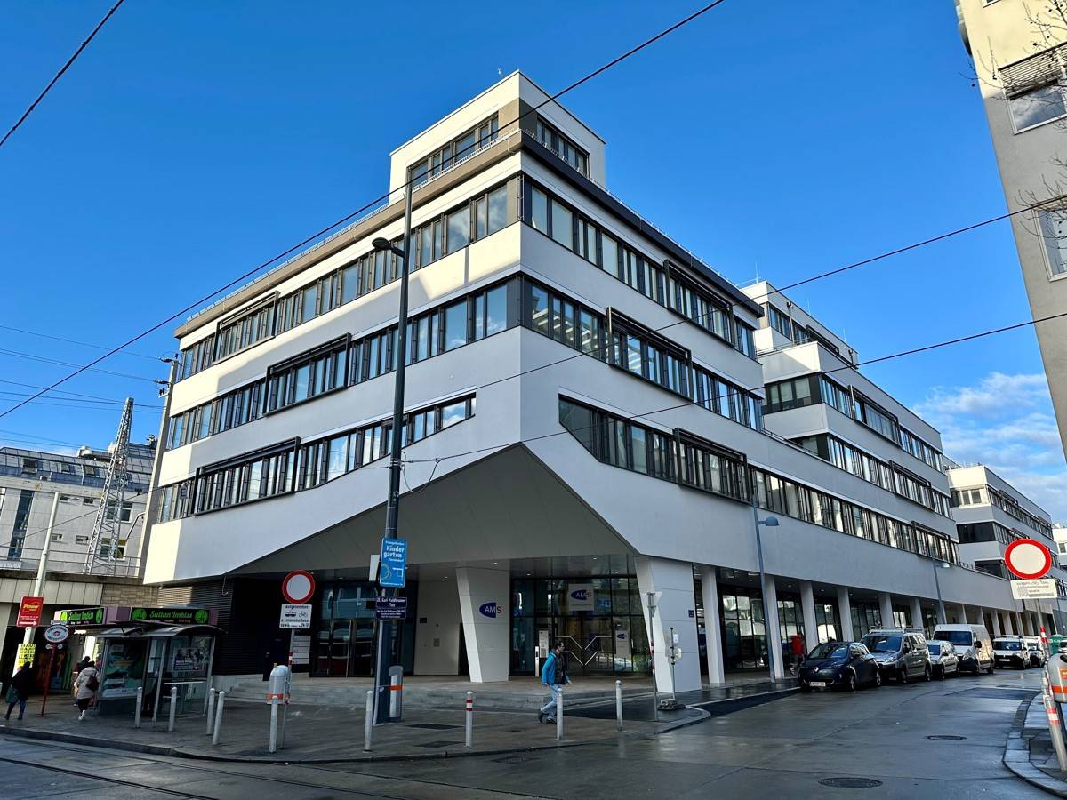 Newly built apartment in Floridsdorf near the station with terrace","de":"Neubauwohnung Floridsdorf nahe Bahnhof mit Terrasse
