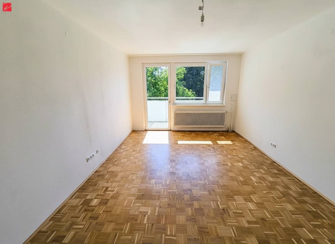 Wohnung Sonniger Balkon Grünblick Einbauküche