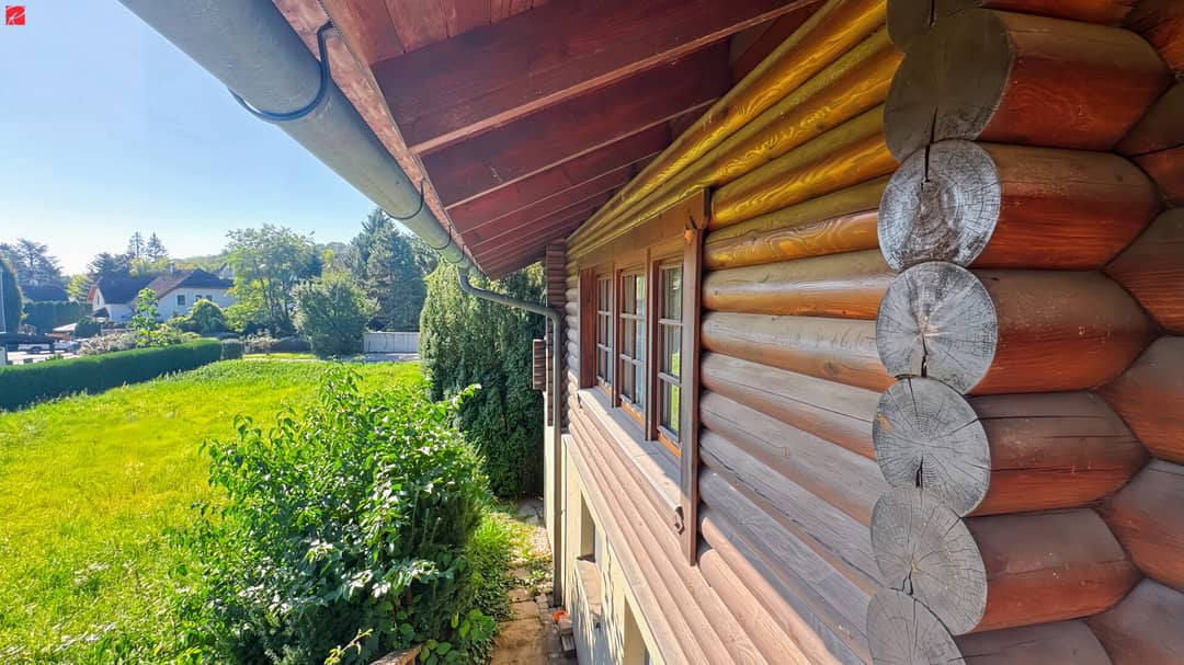 Blockhaus aus 1992 in ruhiger Lage Hagenbrunn mit Garten