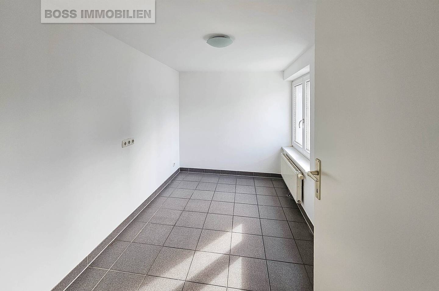 Commercial space on ground floor with high customer frequency in Linz-Urfahr