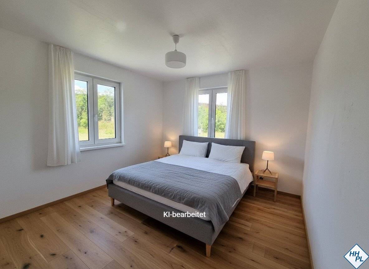Modern semi-detached house in Kottingbrunn with garden and terrace