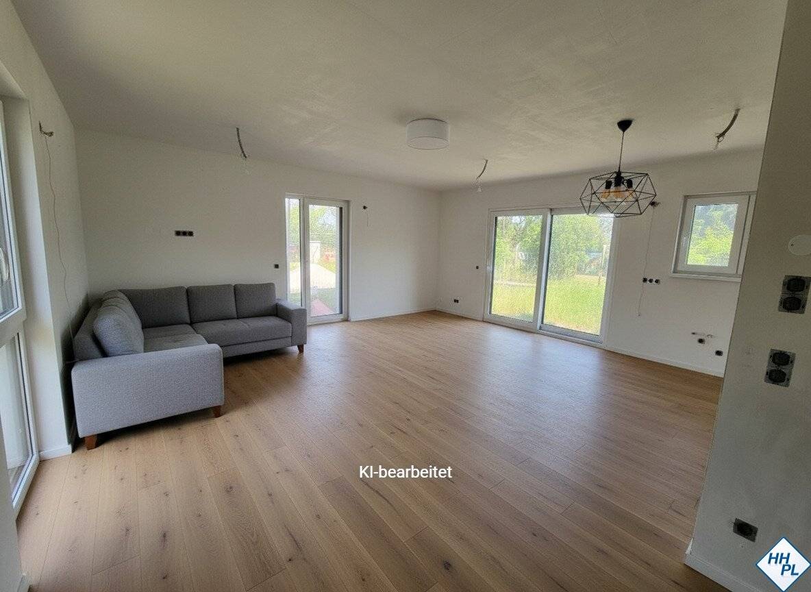Modern semi-detached house in Kottingbrunn with garden and terrace