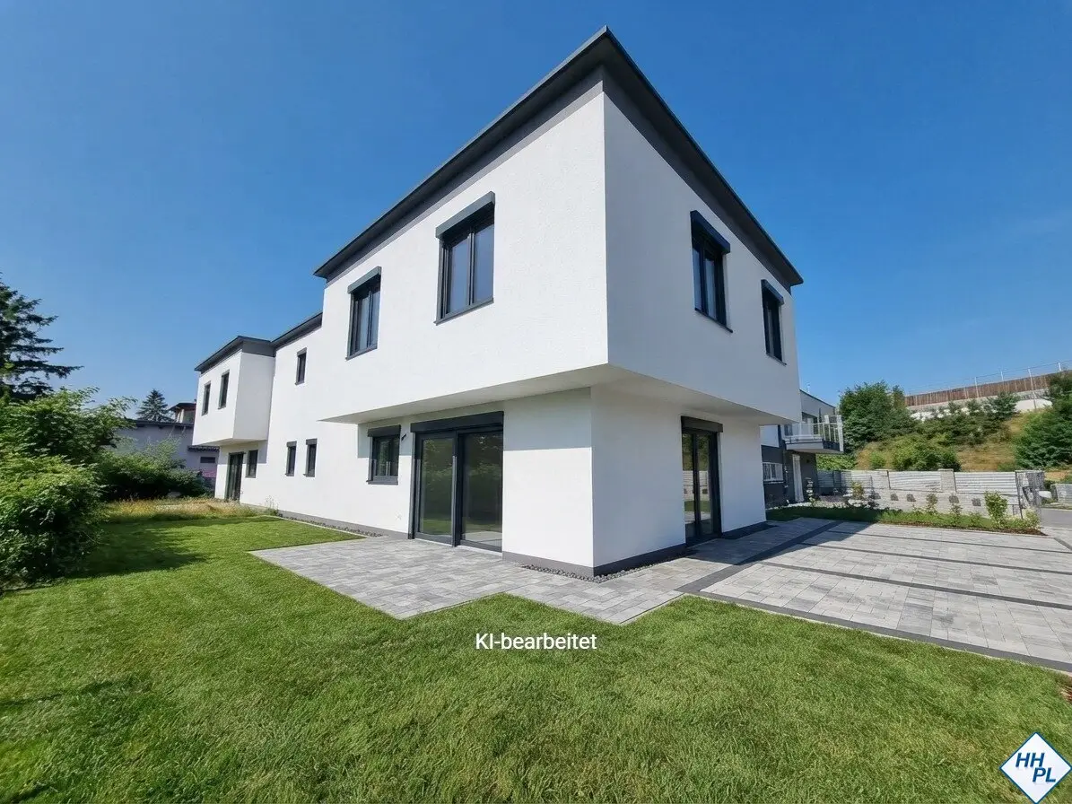 Semi-detached house in Kottingbrunn with garden and terrace