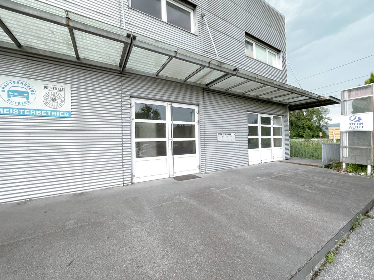 Versatile commercial property in Koblach industrial area