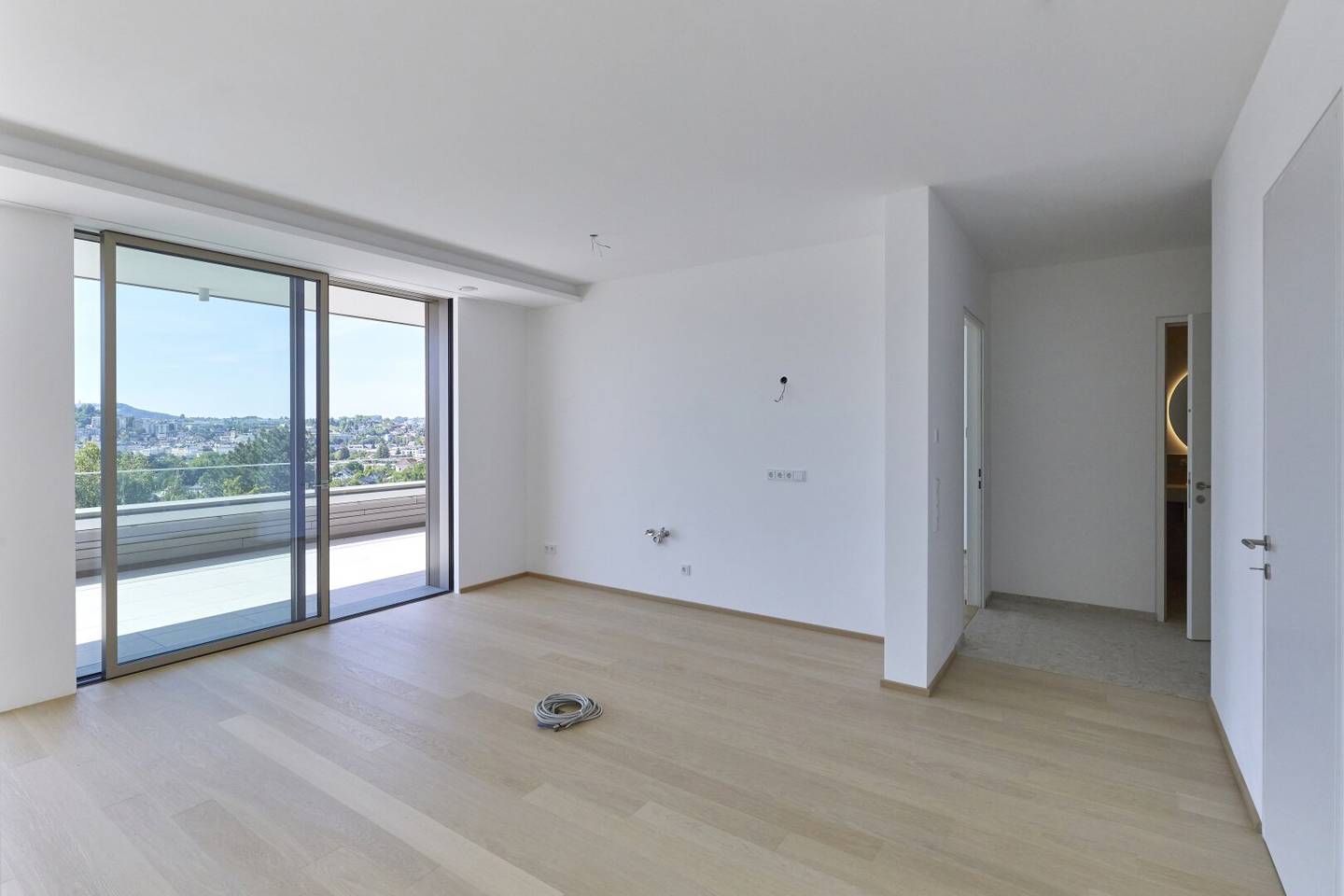 Apartment with lake and mountain view terrace