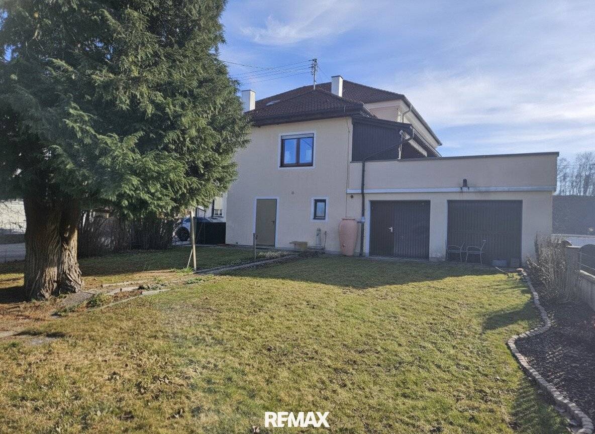 Spacious house with large apartment and gastropub in Ranshofen near Braunau