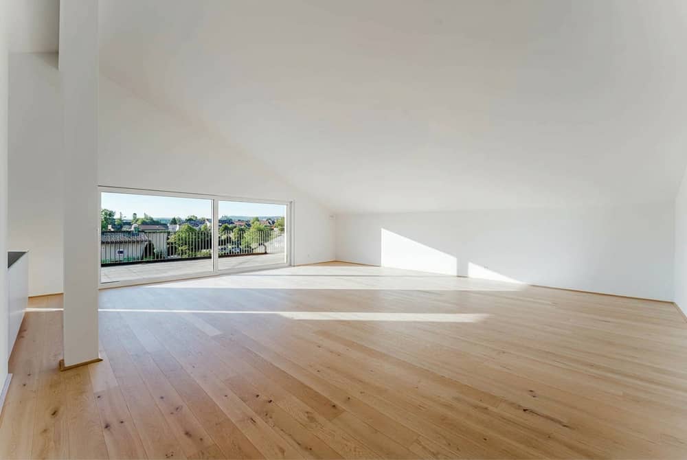 Dachgeschosswohnung mit Sonnenterrasse und Weitblick