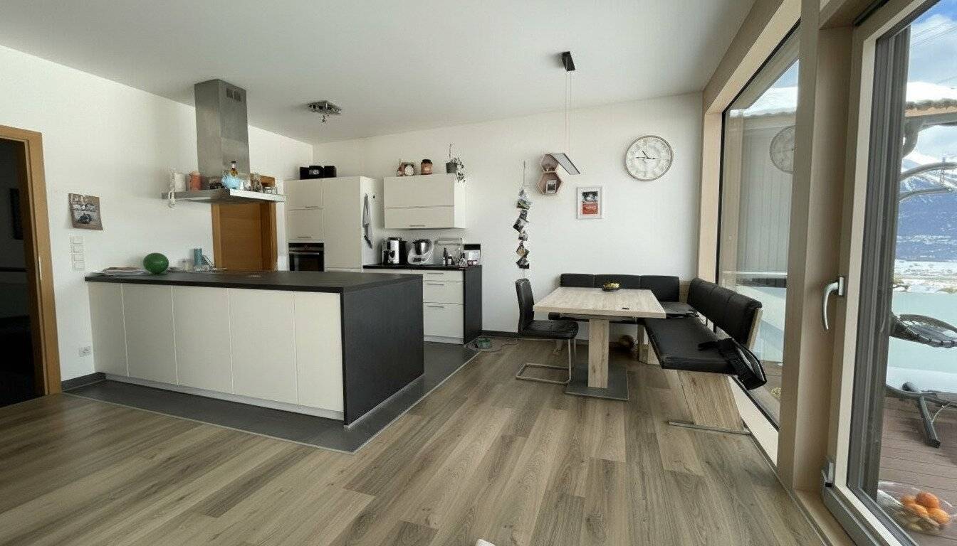 Modernes Haus mit Weitblick, Wald