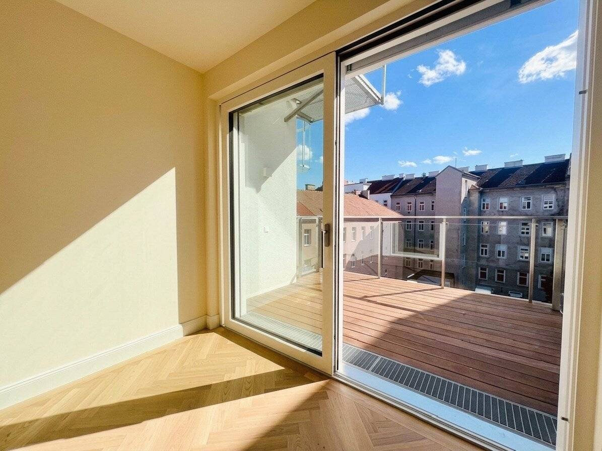 Dachgeschosswohnung brand new terrace top location