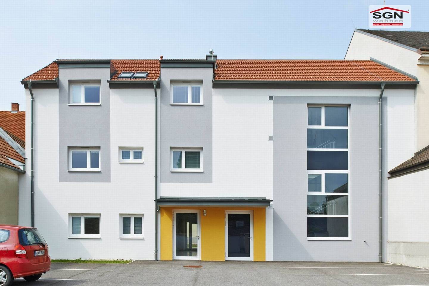 Saniert Altbauwohnung Zentrum Balkon Stellplatz