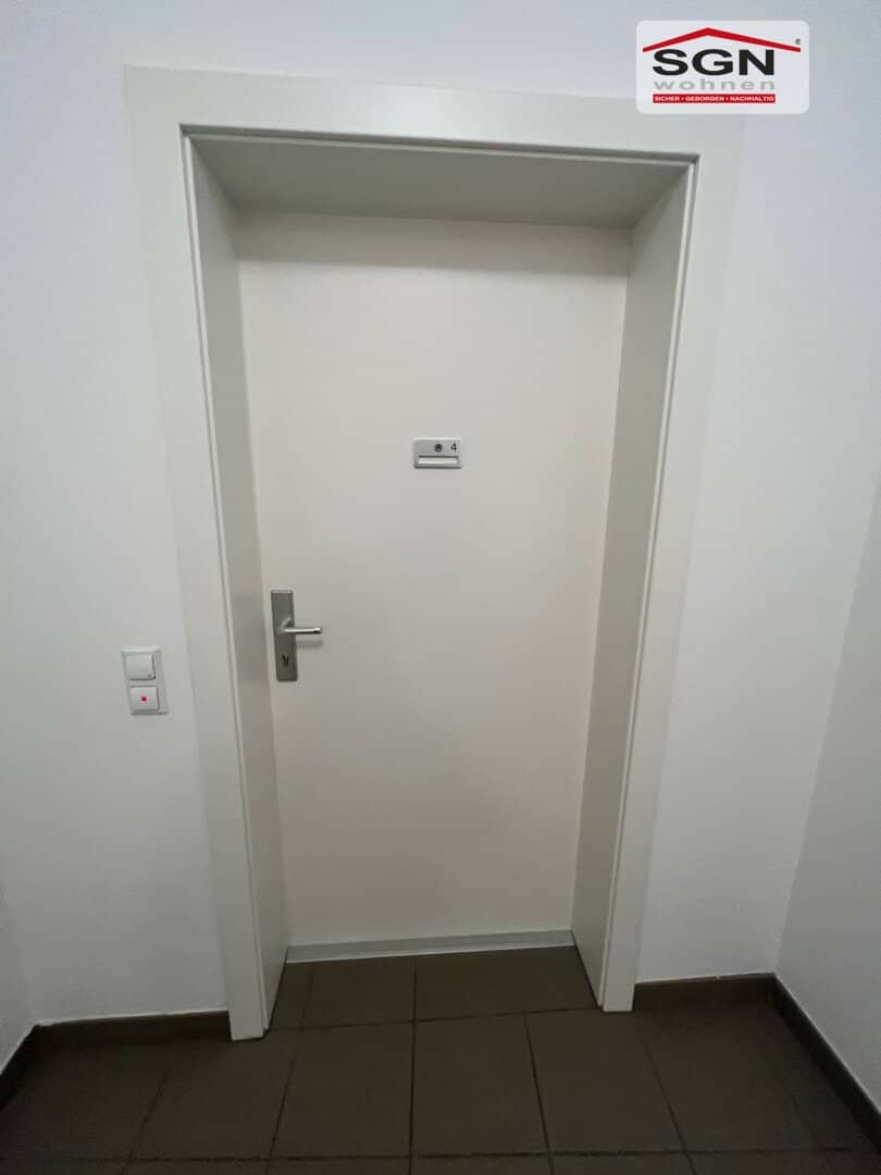 Saniert Altbauwohnung Zentrum Balkon Stellplatz