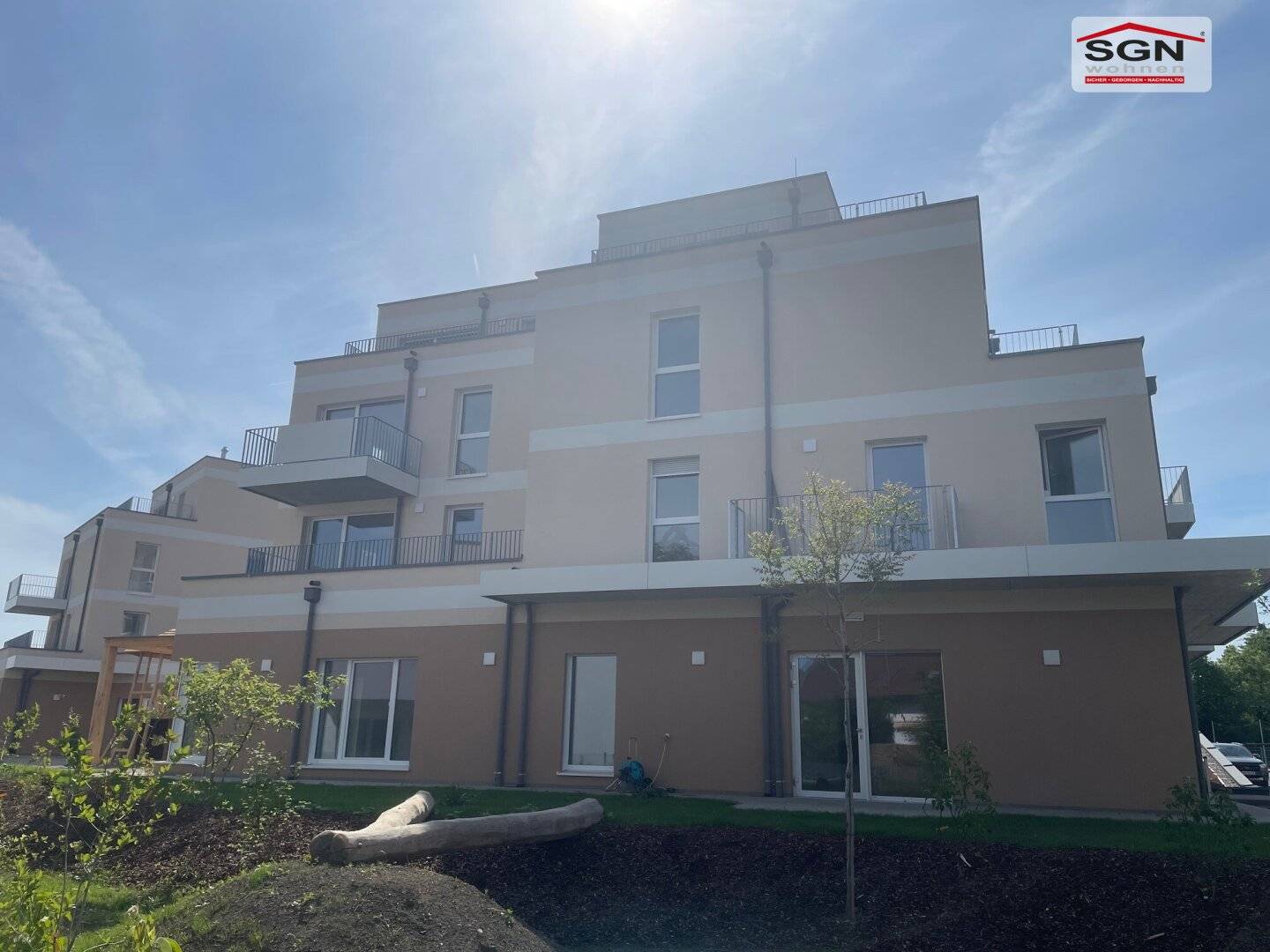 Subsidized 4-room apartment on 2nd floor with rent-to-buy option and deferral variant