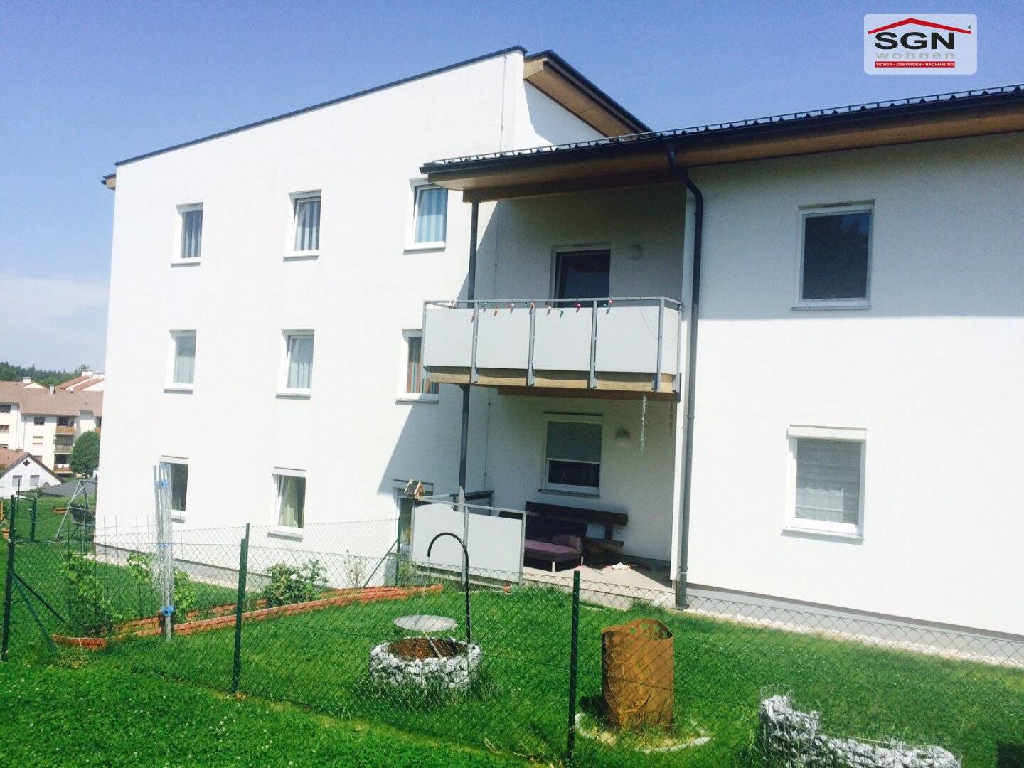 Wohnung mit Balkon und 3 Zimmer