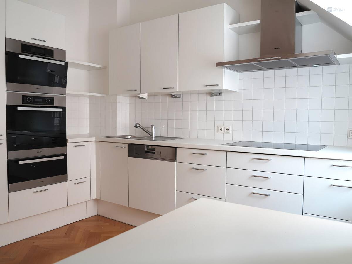 Dachgeschosswohnung mit Terrasse klimatisiert
