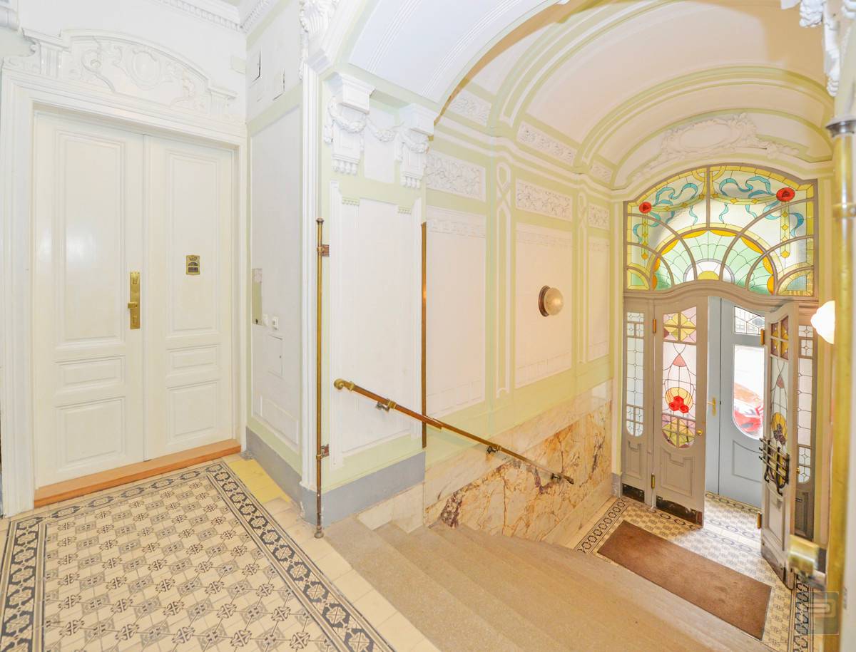 Wohnung im Altbau nahe Liechtensteinpark