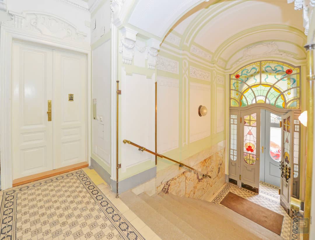 Wohnung im Altbau nahe Liechtensteinpark