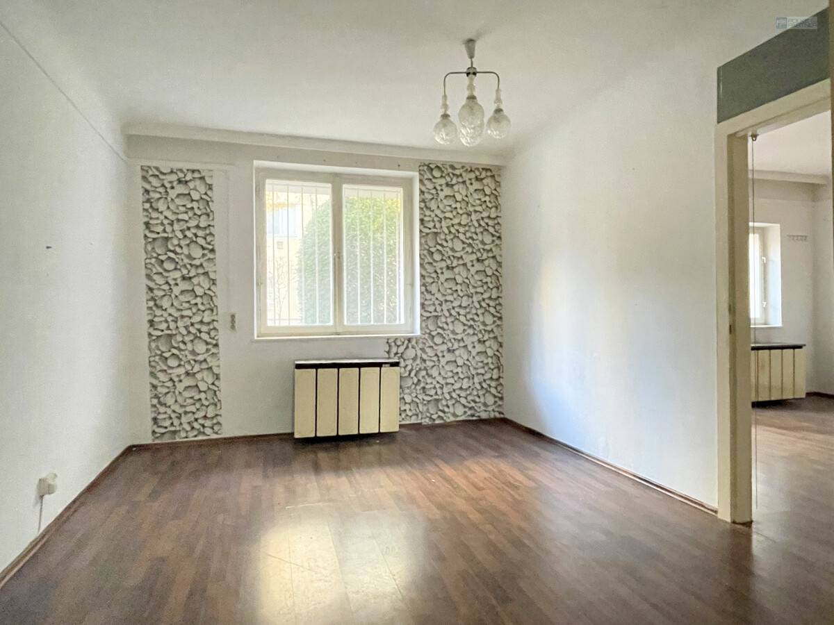Ground floor apartment conversion possible