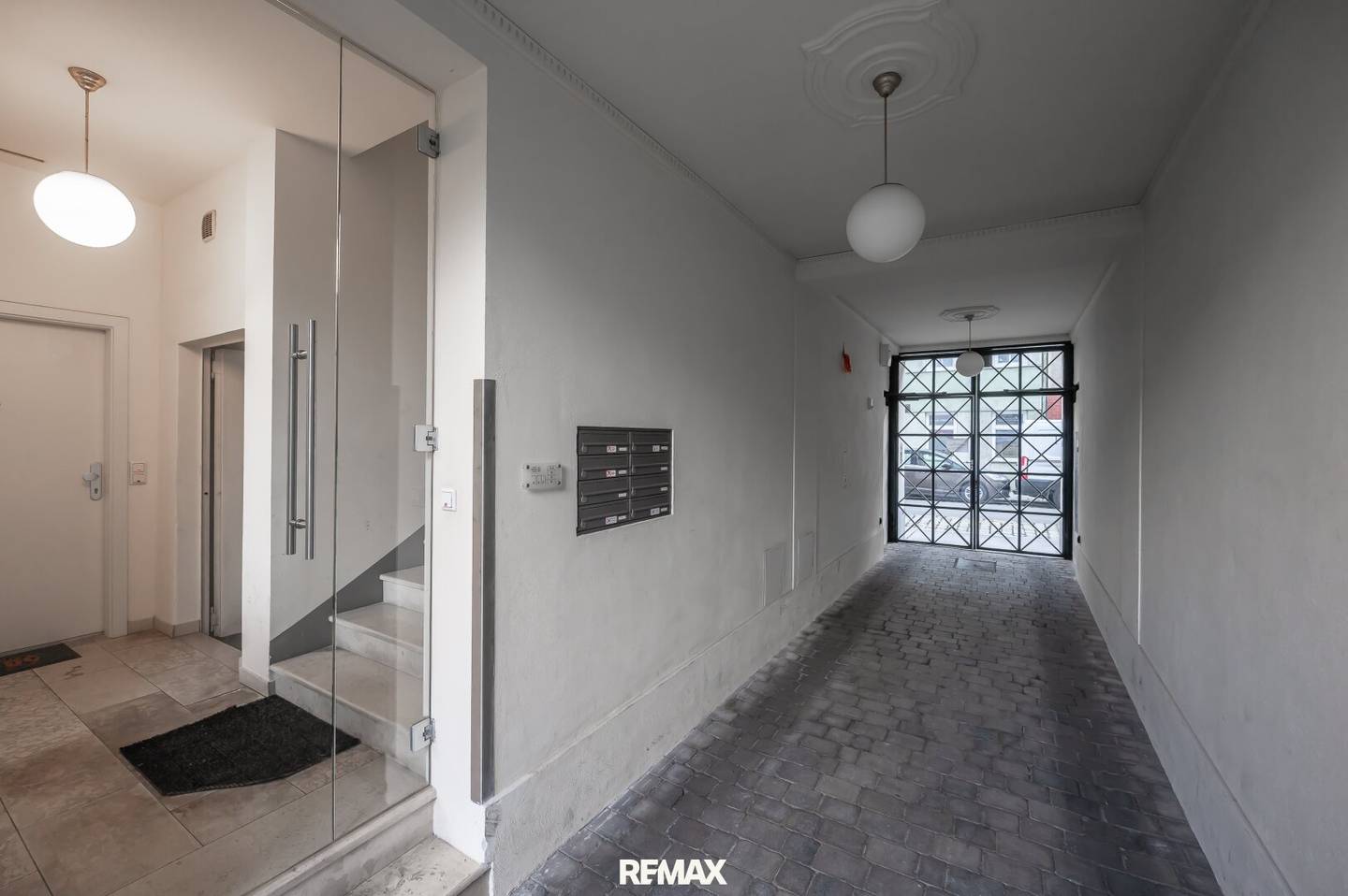 Office/Practice 84m² Hernals GF