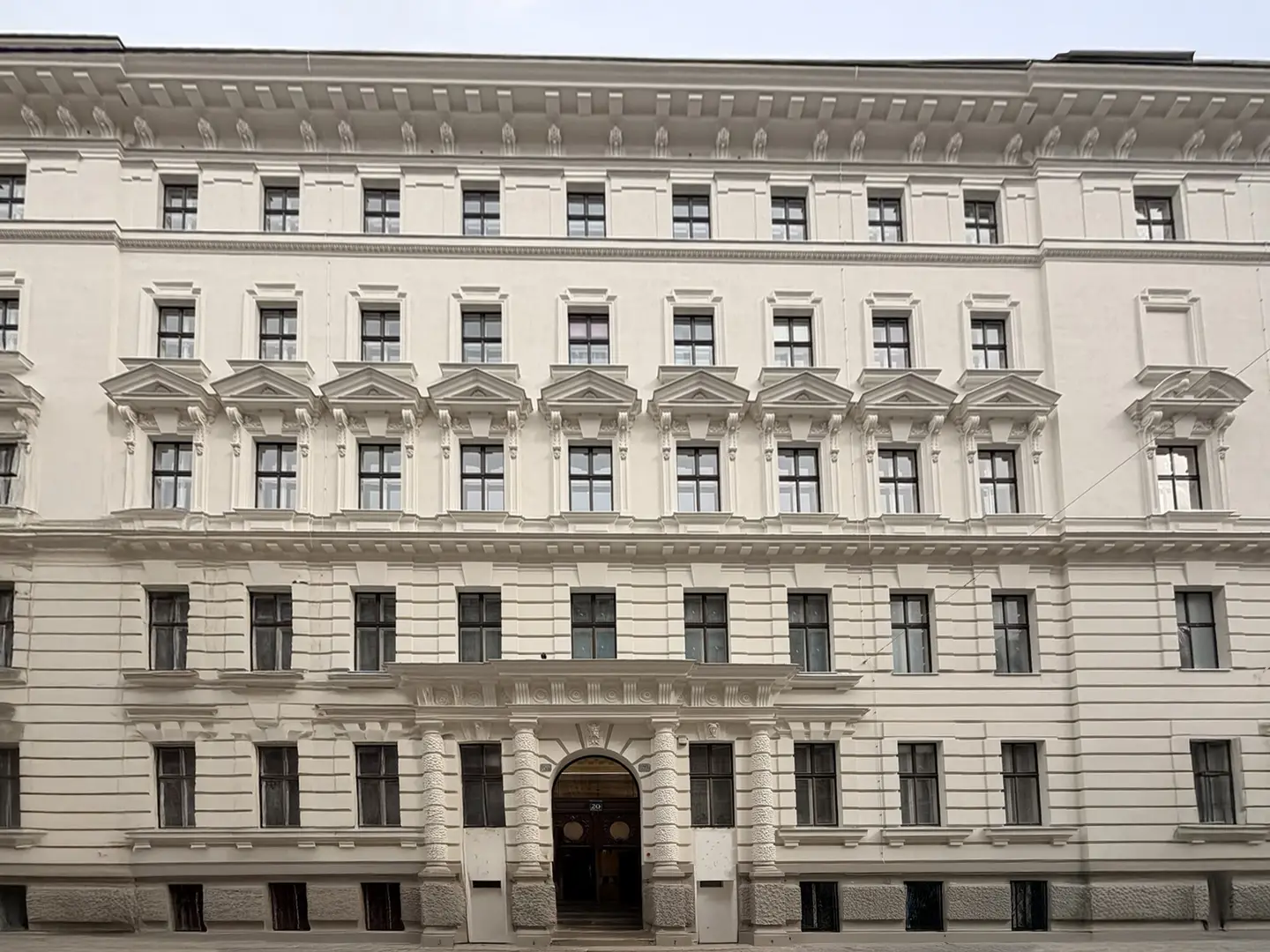 Stylish Offices in Vienna Old Building