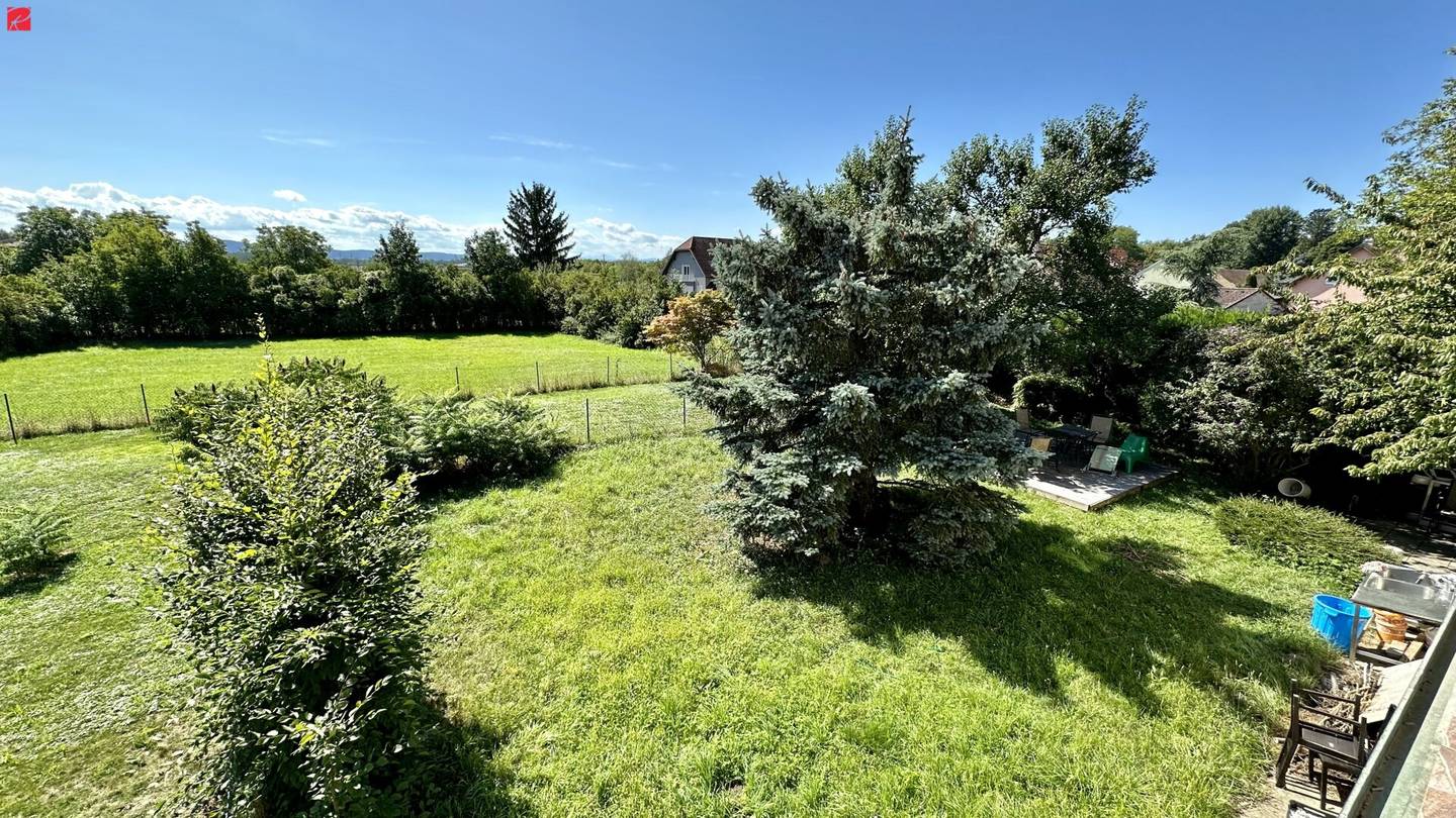 Große Doppelhaushälfte Hausleiten 440m²