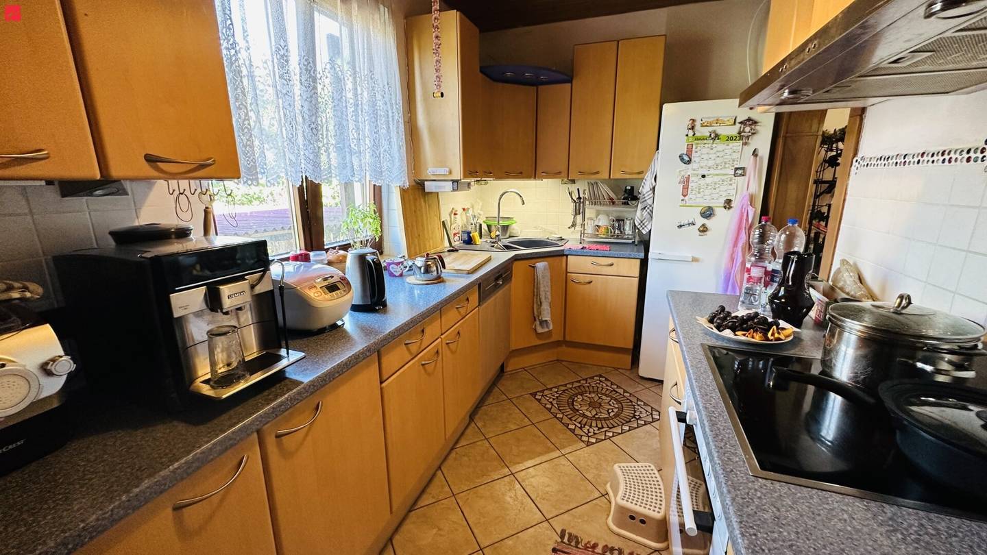 Große Doppelhaushälfte Hausleiten 440m²