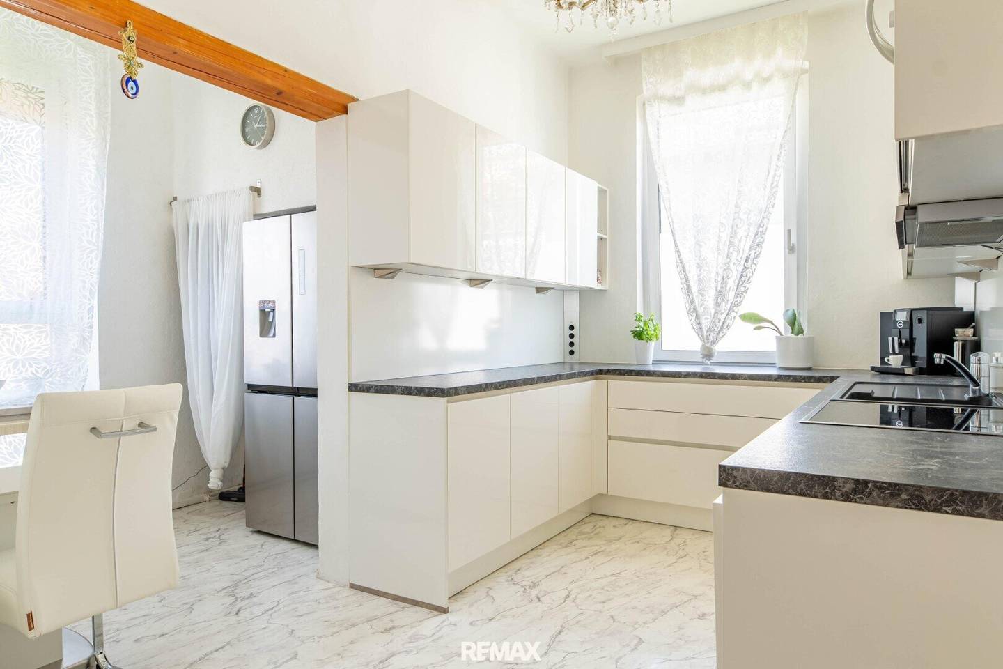 Penthouse in Jugendstilvilla mit Dachterrasse