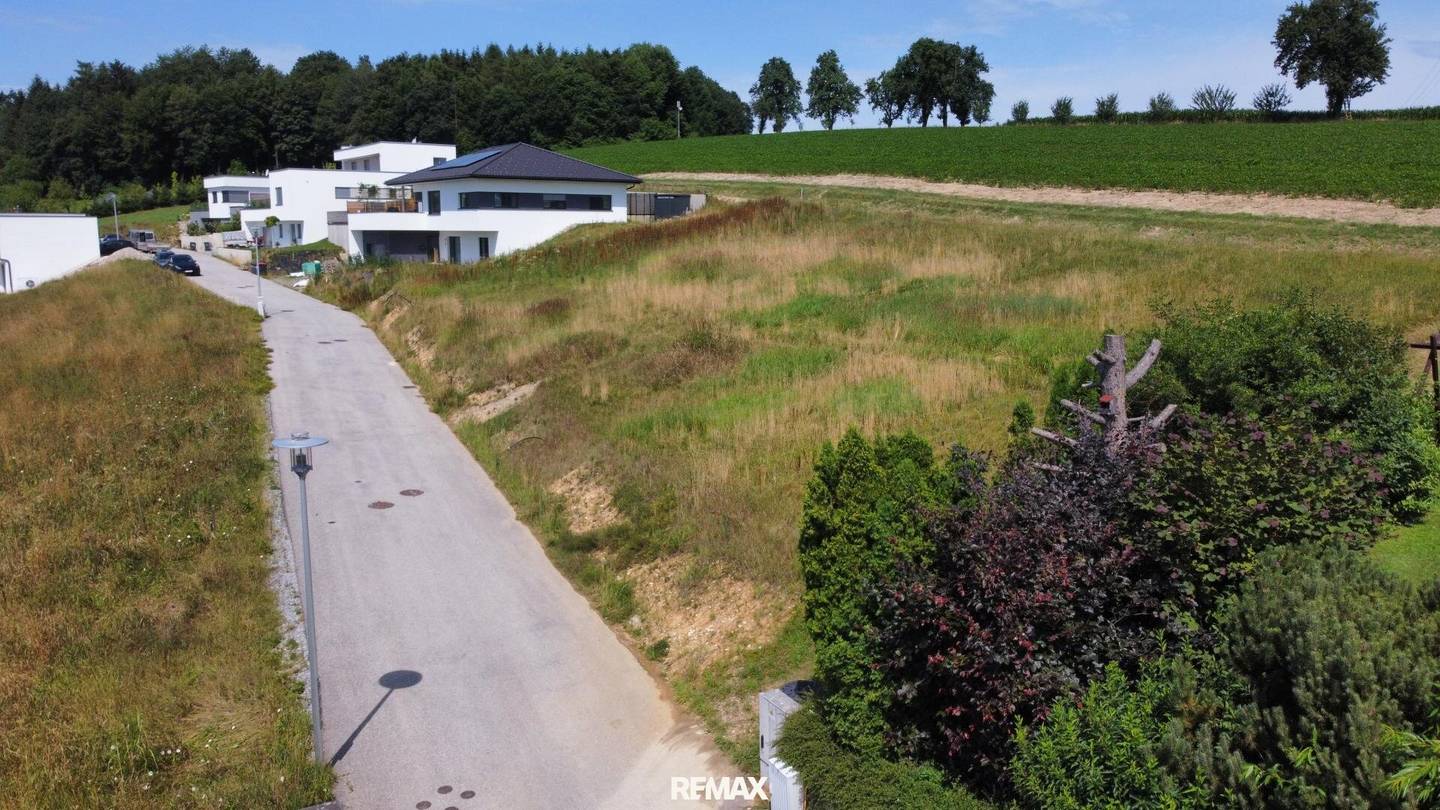 873 m² Bauland in Tollet