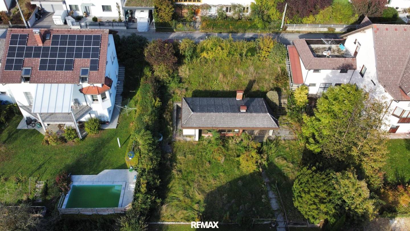Grundstück 621 m² mit Altbestand in Wilhering