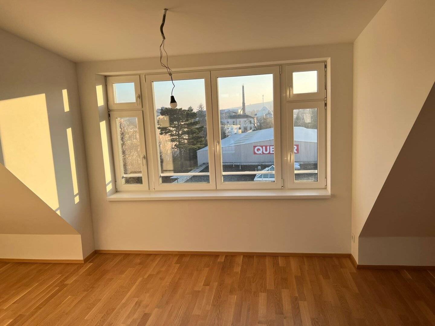 South terrace apartment near Mödling train station