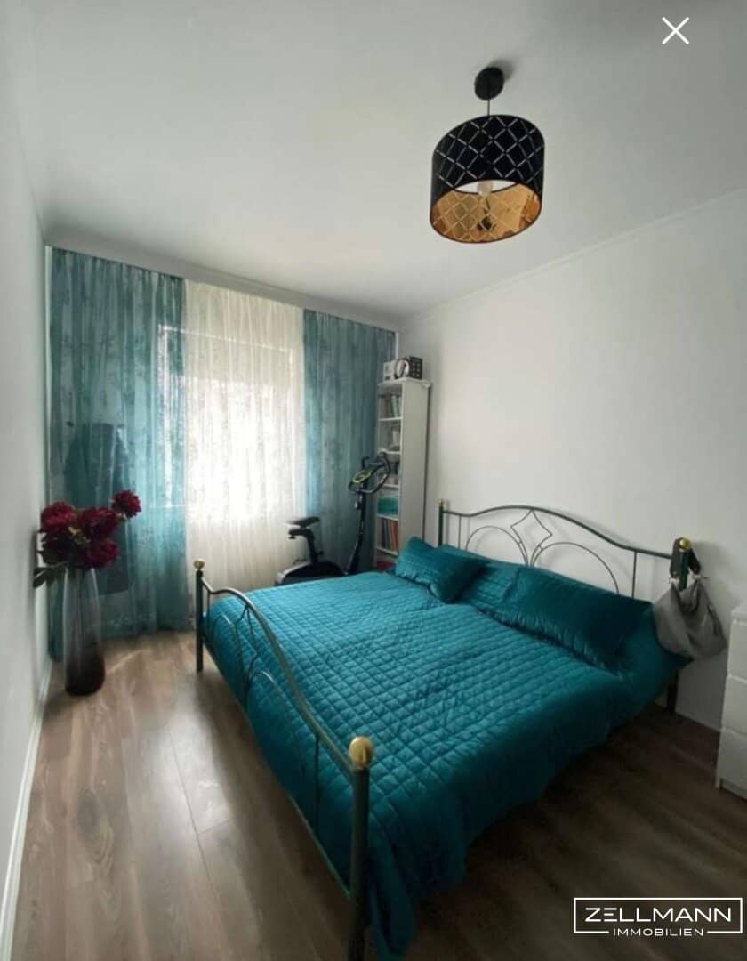 Generalsanierte 4 Zimmer Wohnung mit moderner Einbauküche