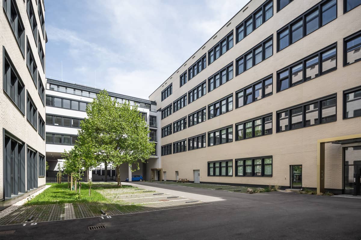 INNO CENTER RETRO