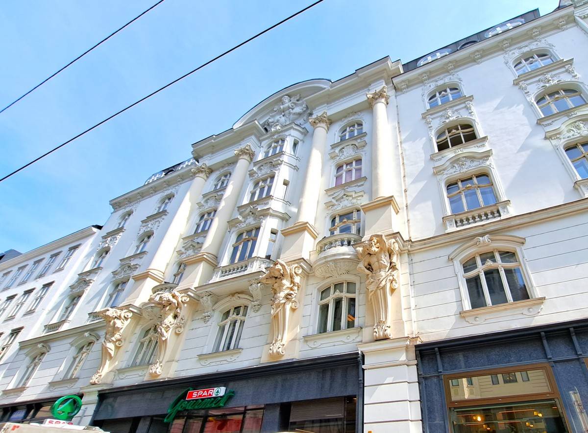 Wohnung in Gründerzeitgebäude nahe Palais Liechtenstein mit hochwertiger Sanierung