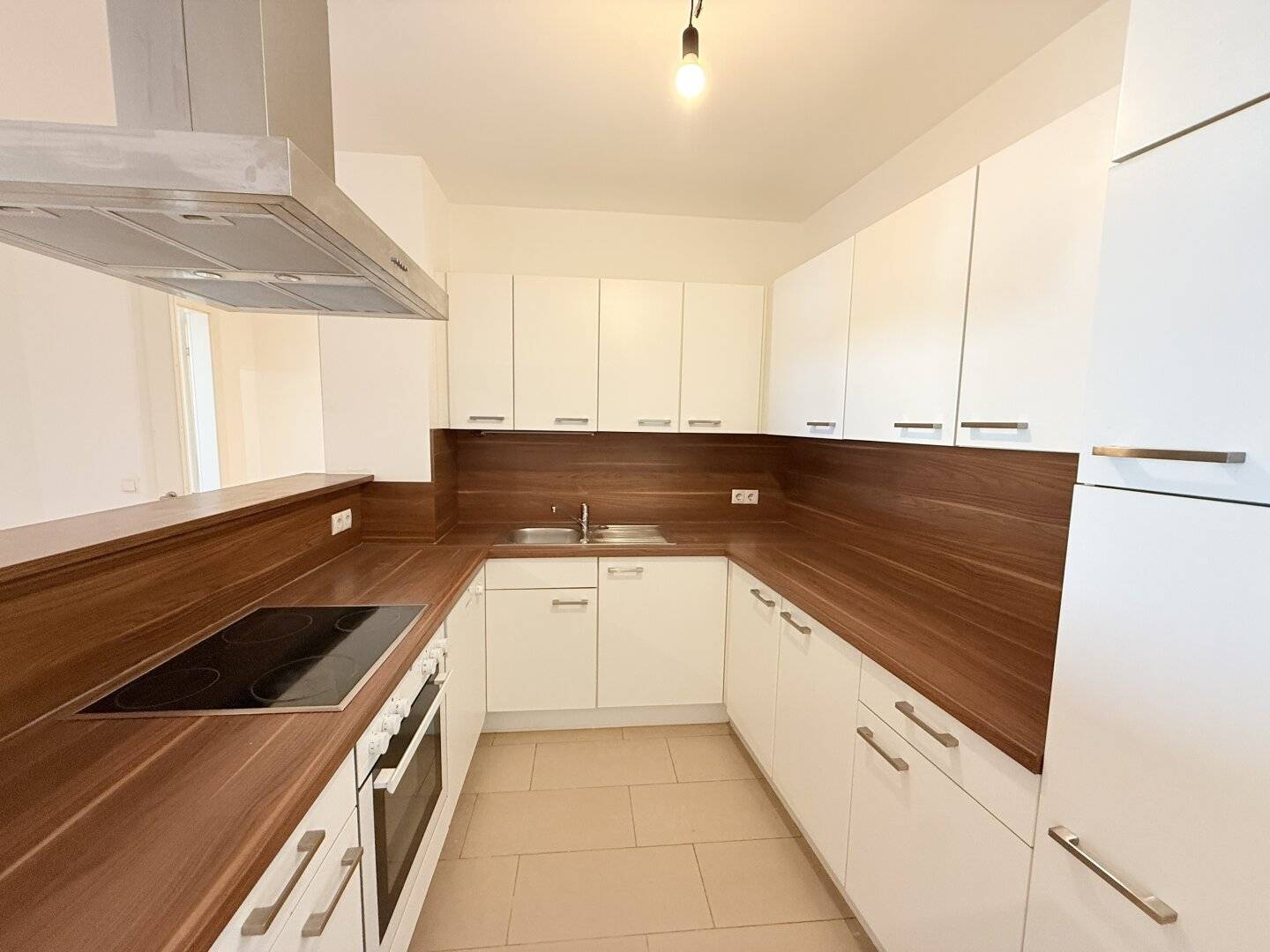 Wohnung ruhiger Innenhof Loggia nahe U1
