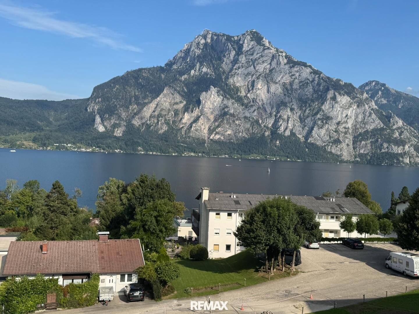 Wohnung mit Traunsee Blick und Balkon
