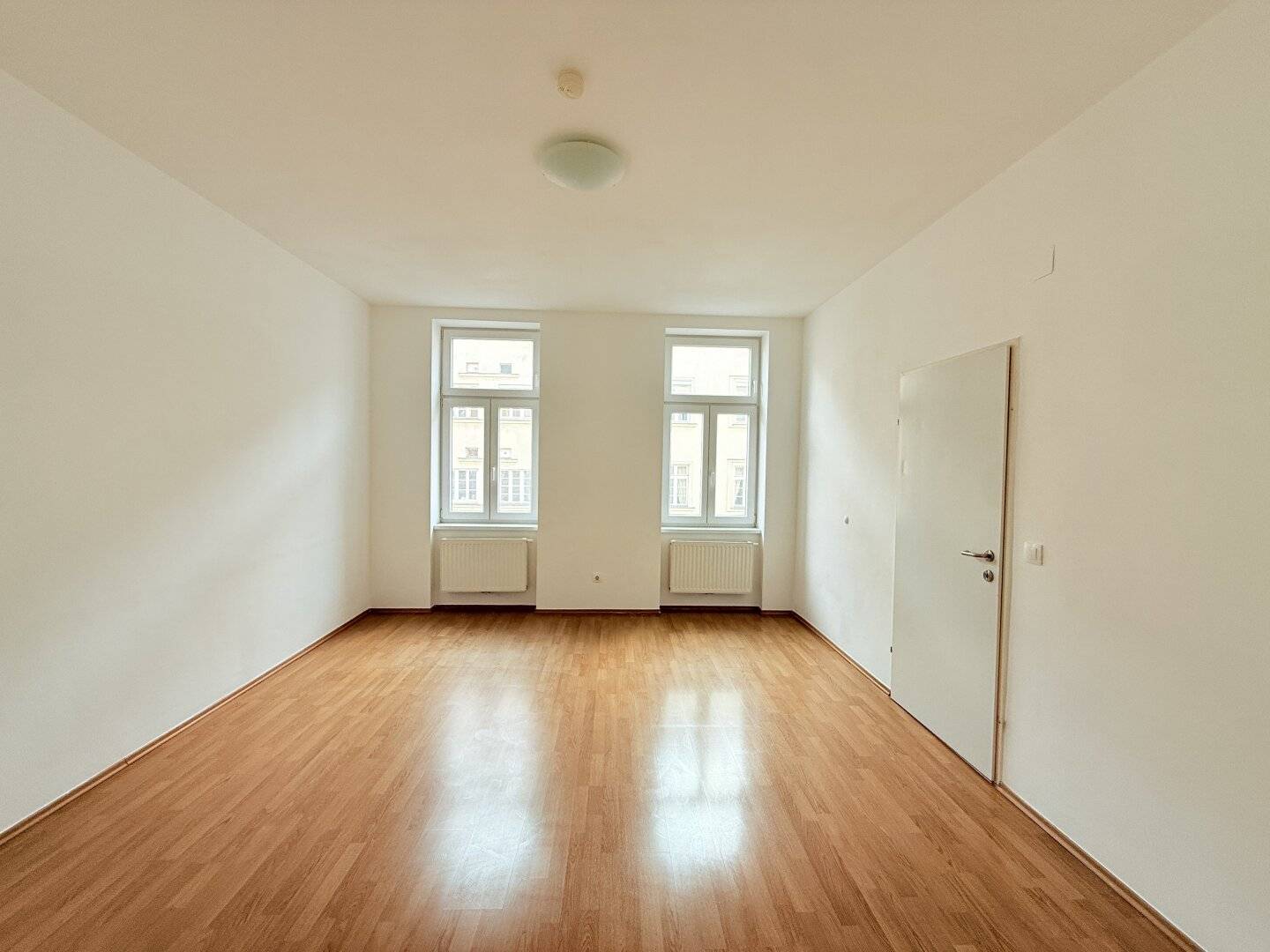 2-Room Flat Hernals