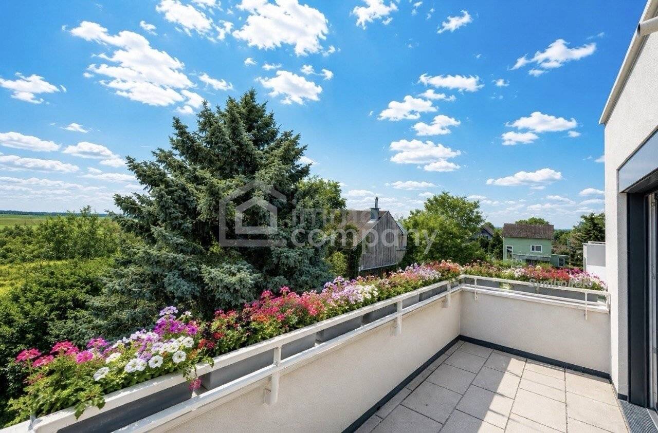 Top floor apartment new build balcony Mühlwasser