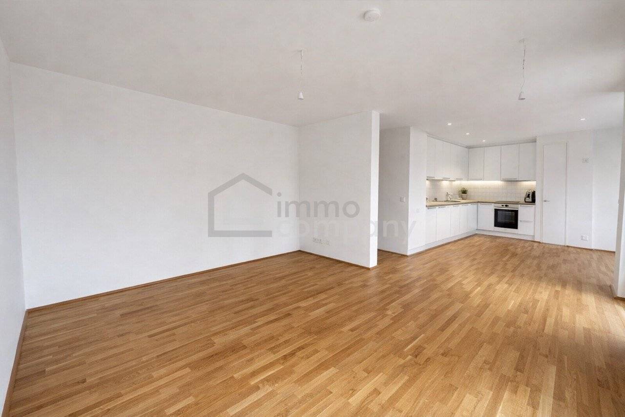 Top floor apartment new build balcony Mühlwasser