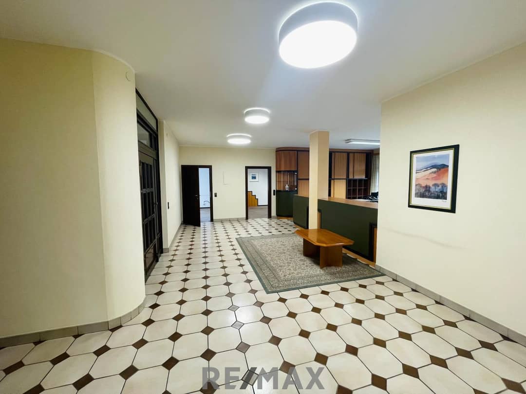 Office 174m² Rohrbach Center