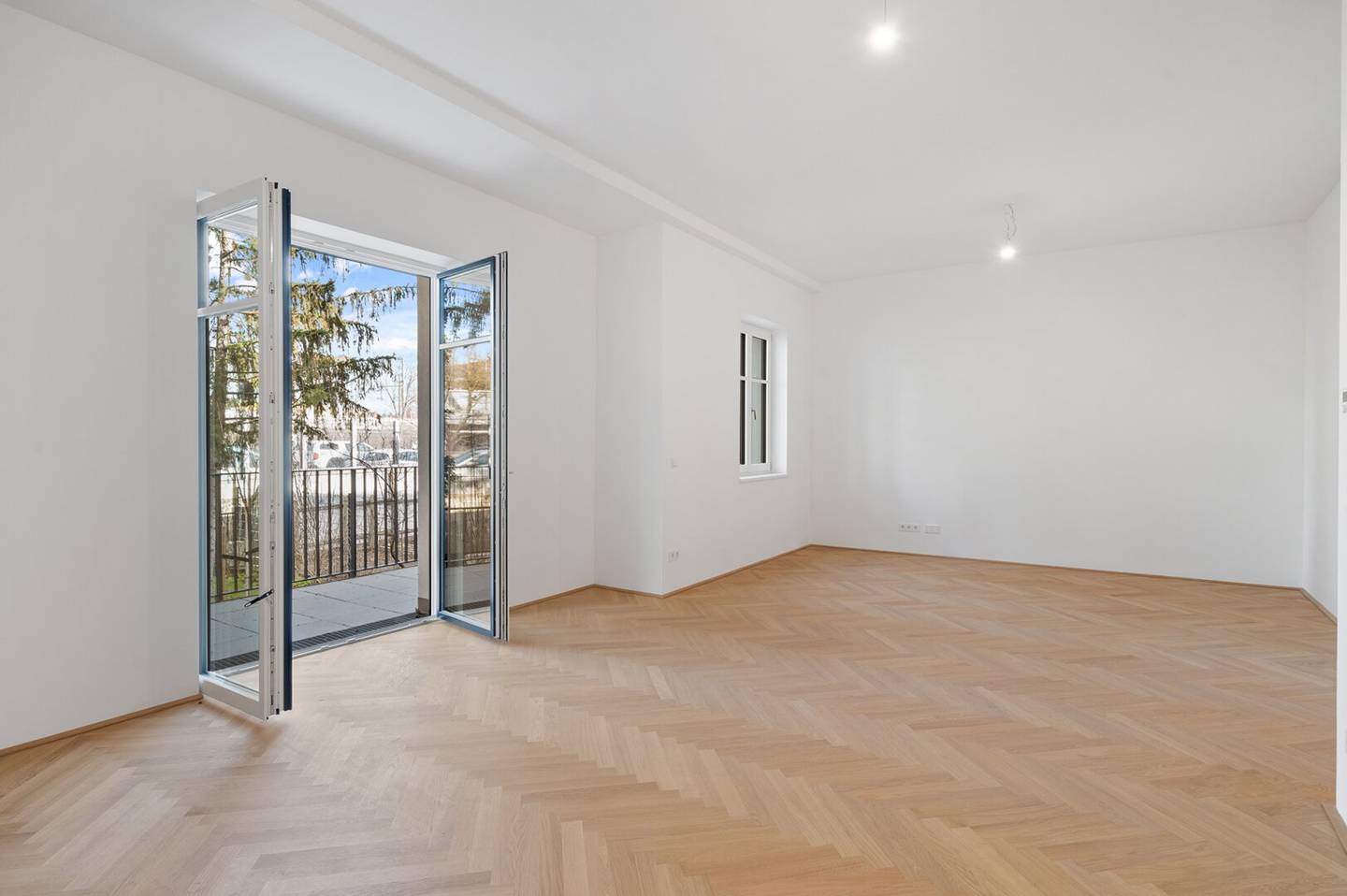 First occupancy apartment balcony Lainzer Tiergarten