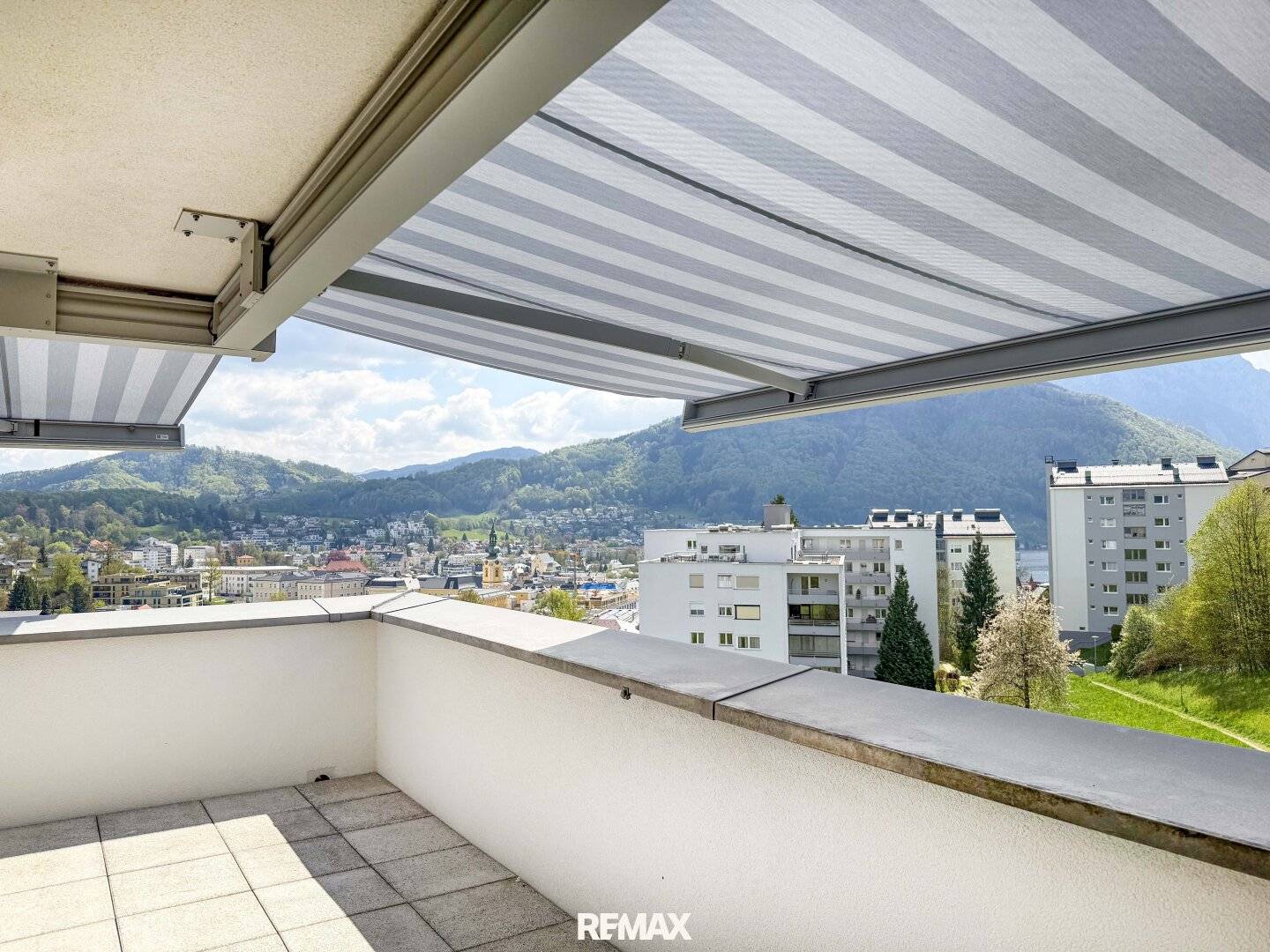 Penthouse mit Dachterrasse und Panoramablick