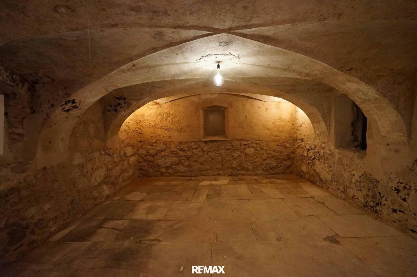Renovierter historischer Keller in Scharnstein