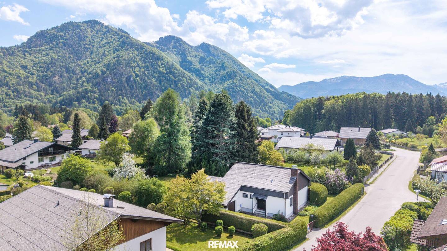 Bungalow in Scharnstein, 78m², 1384m² plot