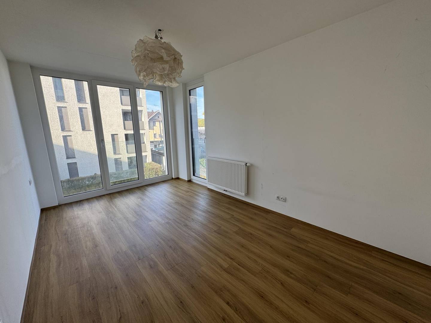 Apartment near center with lift and sunroom