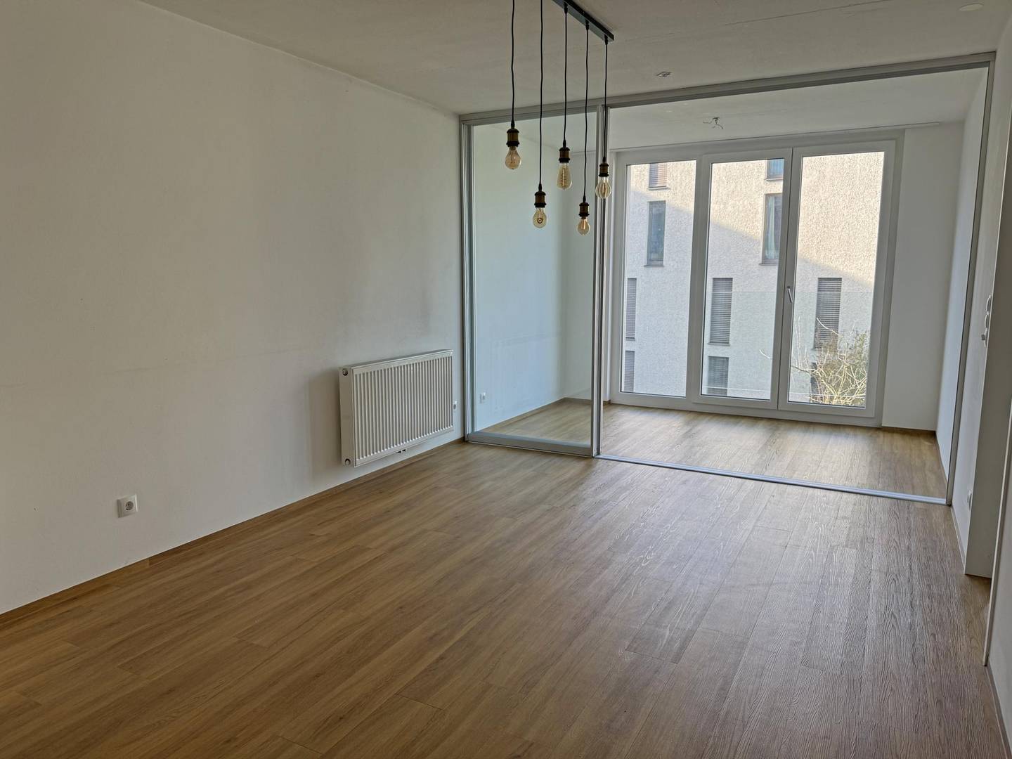 Apartment near center with lift and sunroom