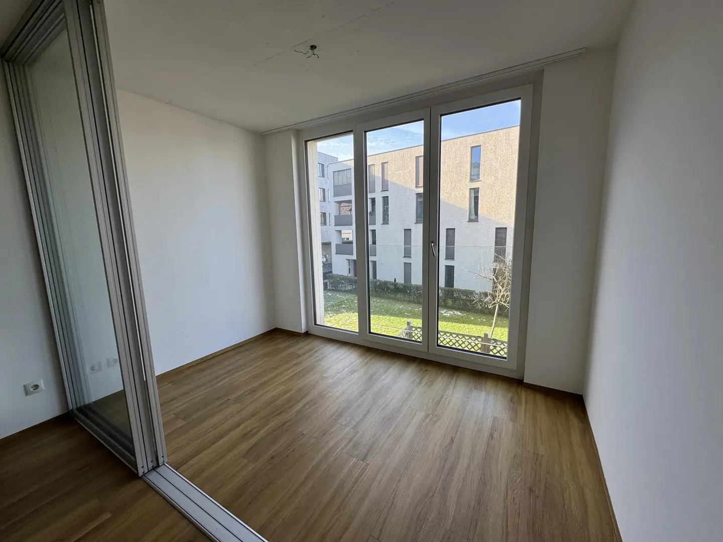 Apartment near center with lift and sunroom