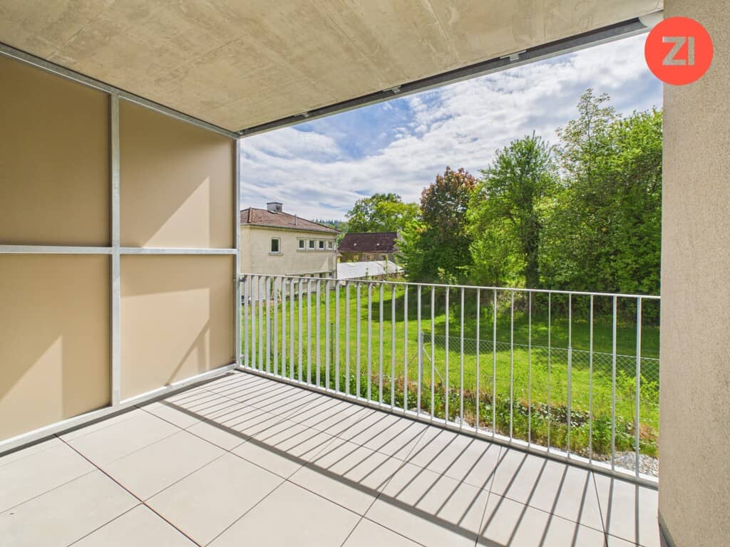 Erstbezug Wohnung mit Tiefgaragenparkplatz Loggia