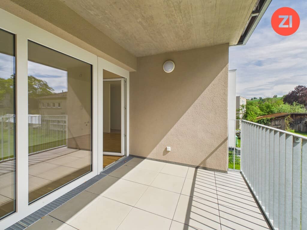 Apartment brand new with loggia and garage