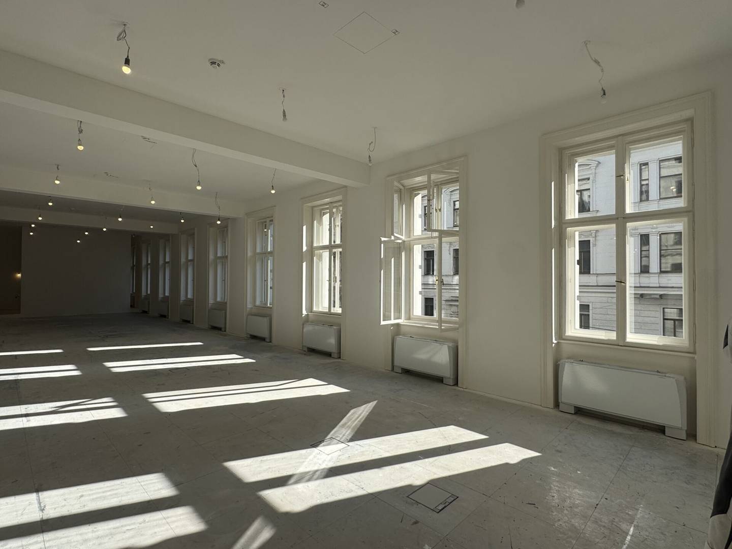 Office spaces at Rathaus, 662m²