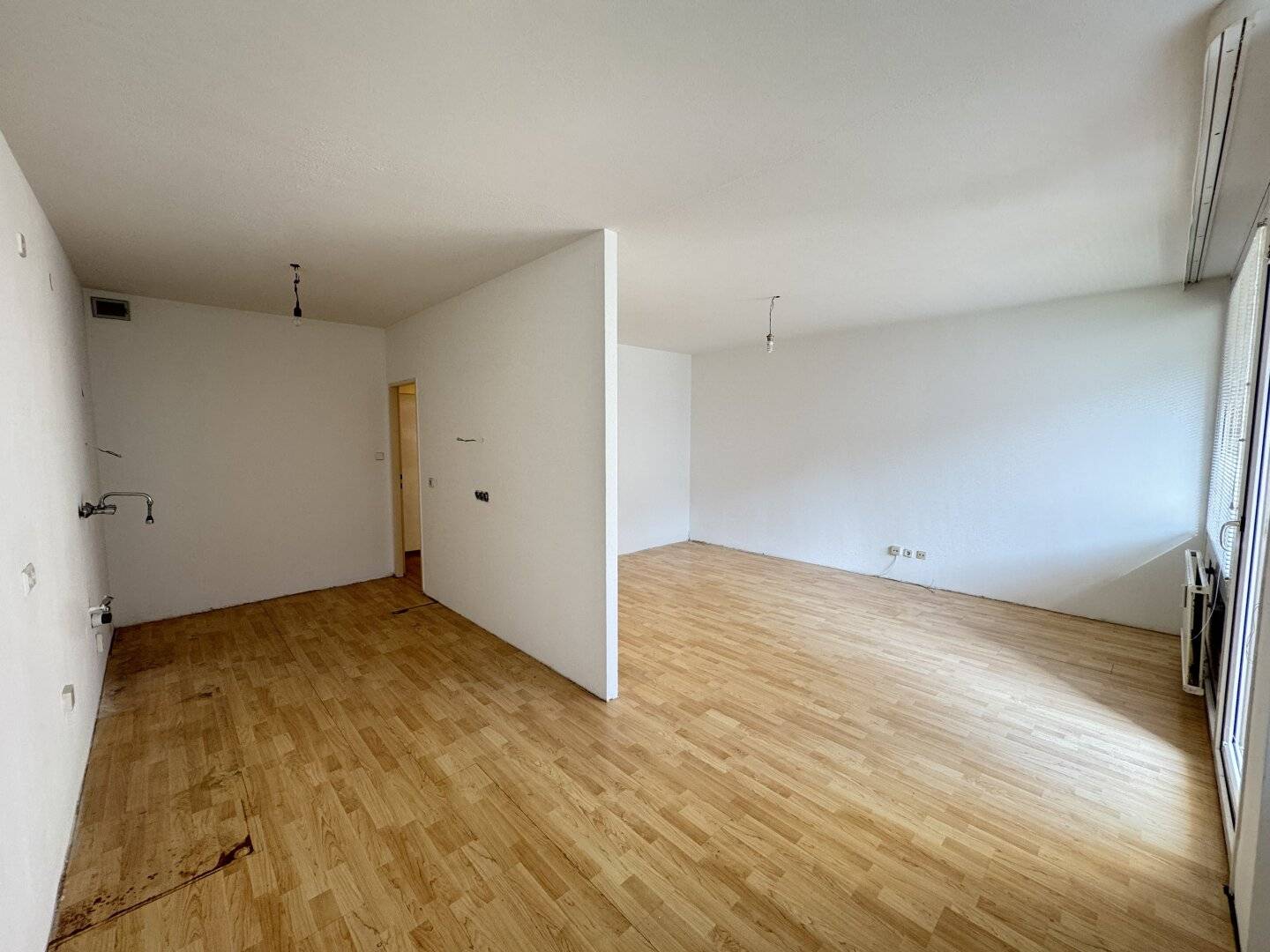 Erdgeschosswohnung mit Loggia Südostausrichtung