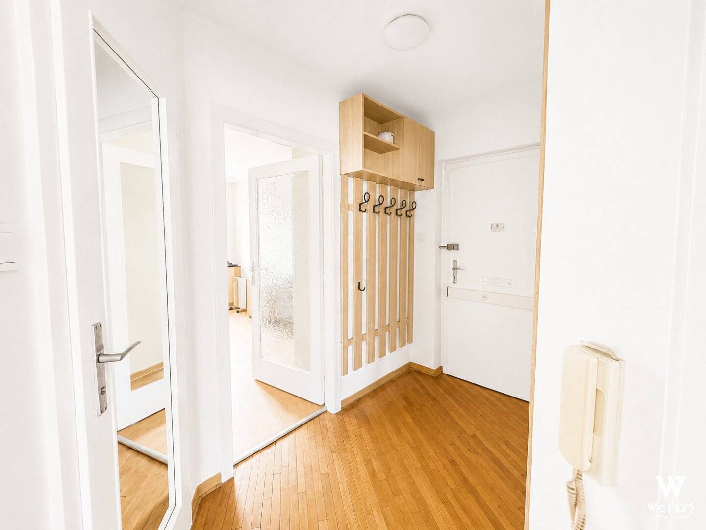 Wohnung nahe U6 Niederhofstraße Helle Räume